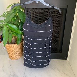 Lululemon top!